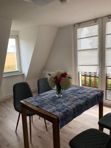 Die Graefin Auf Ruegen - Ferienappartements Parchtitz 外观 照片