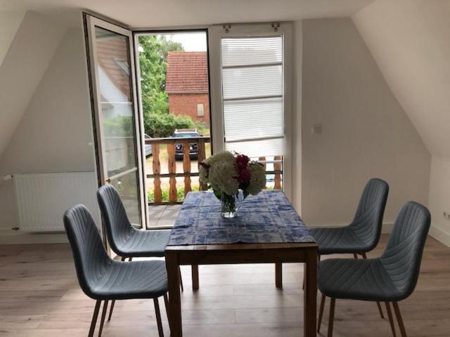 Die Graefin Auf Ruegen - Ferienappartements Parchtitz 外观 照片